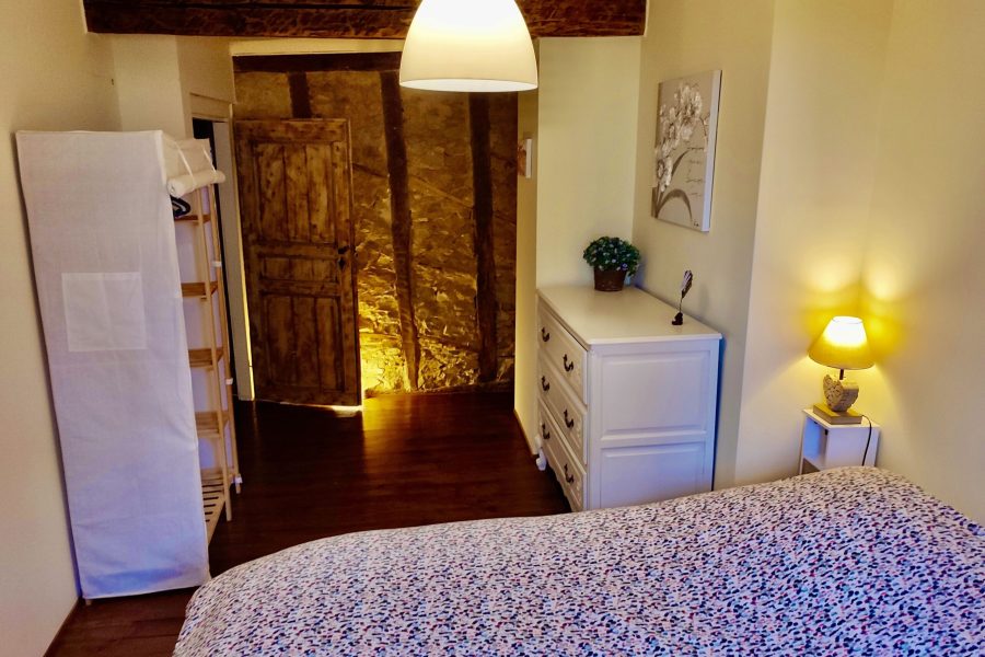 7EC44110-B283-4554-8DCC-0ECDC8EB52FA_1_201_a